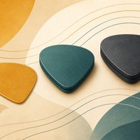 Guitar Pick Thickness for Beginners: What Should You Use?